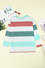 Load image into Gallery viewer, Green Plus Size Colorblock Pullover Top