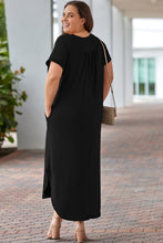 Load image into Gallery viewer, Plus Size V-Neck Short Sleeve Maxi Dress