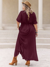 Load image into Gallery viewer, Plus Size Round Neck Half Sleeve Dress
