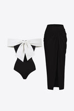 Load image into Gallery viewer, Contrast Bow Detail Two-Piece Swim Set
