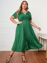 Load image into Gallery viewer, Plus Size Short Sleeve Surplice Neck Midi Dress
