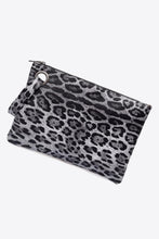 Load image into Gallery viewer, Leopard PU Leather Clutch
